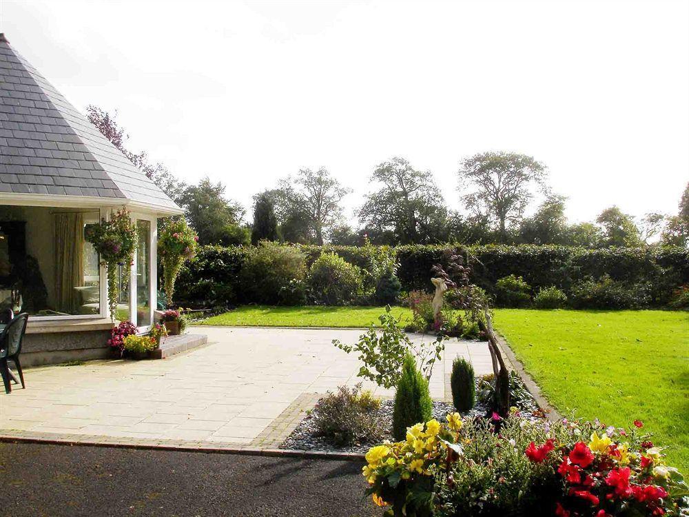Country Garden House Holiday Homes Ballymoney Exterior foto